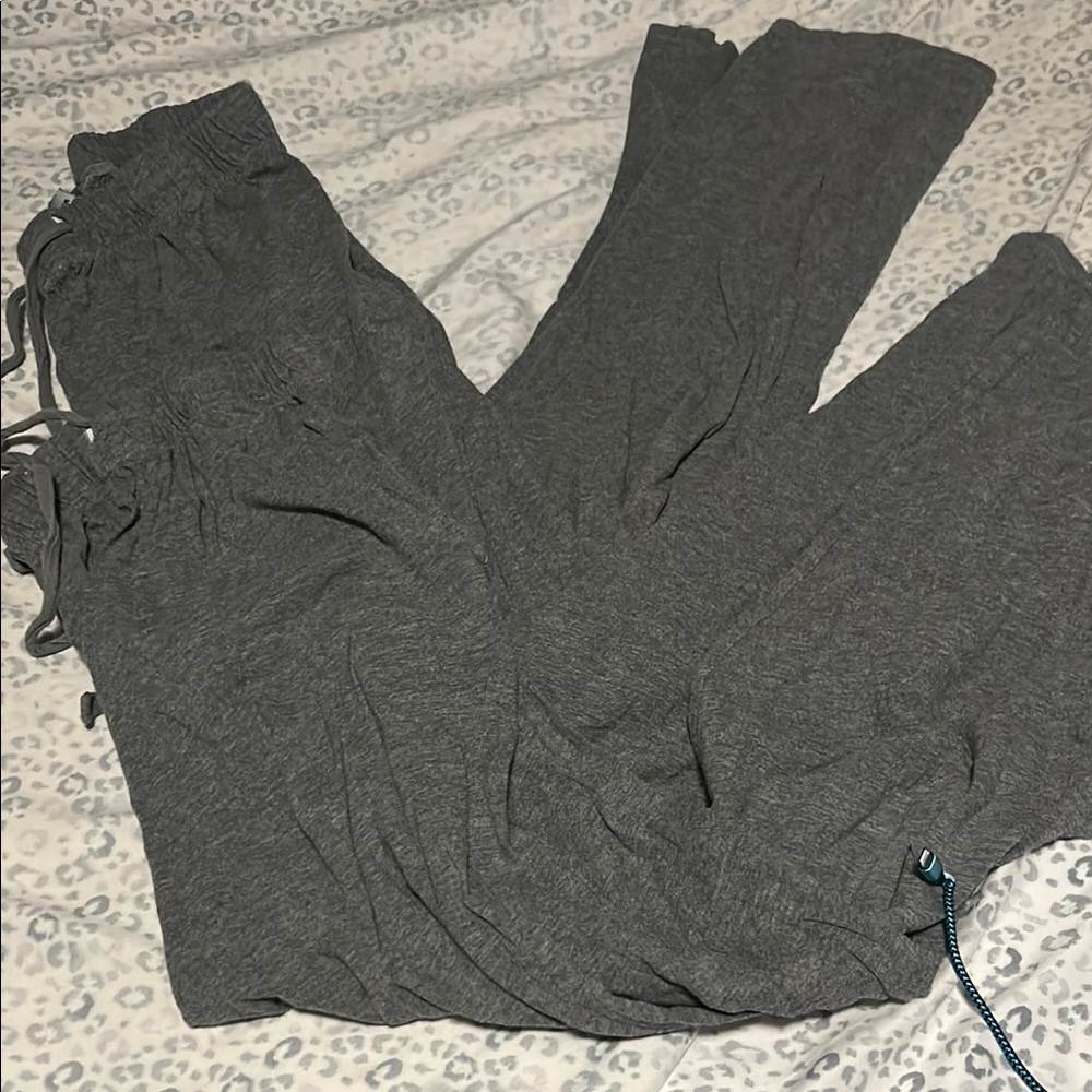2 Pairs of Kids Gray Lounge Pants - Large